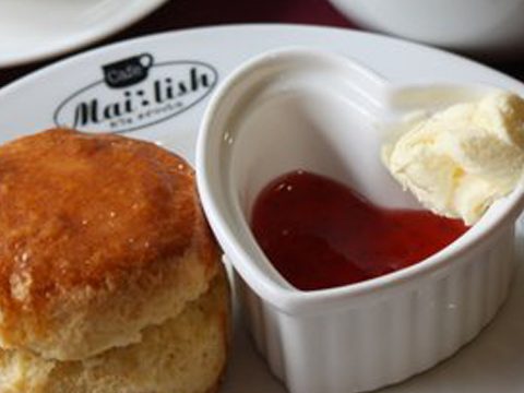 Tea and scones