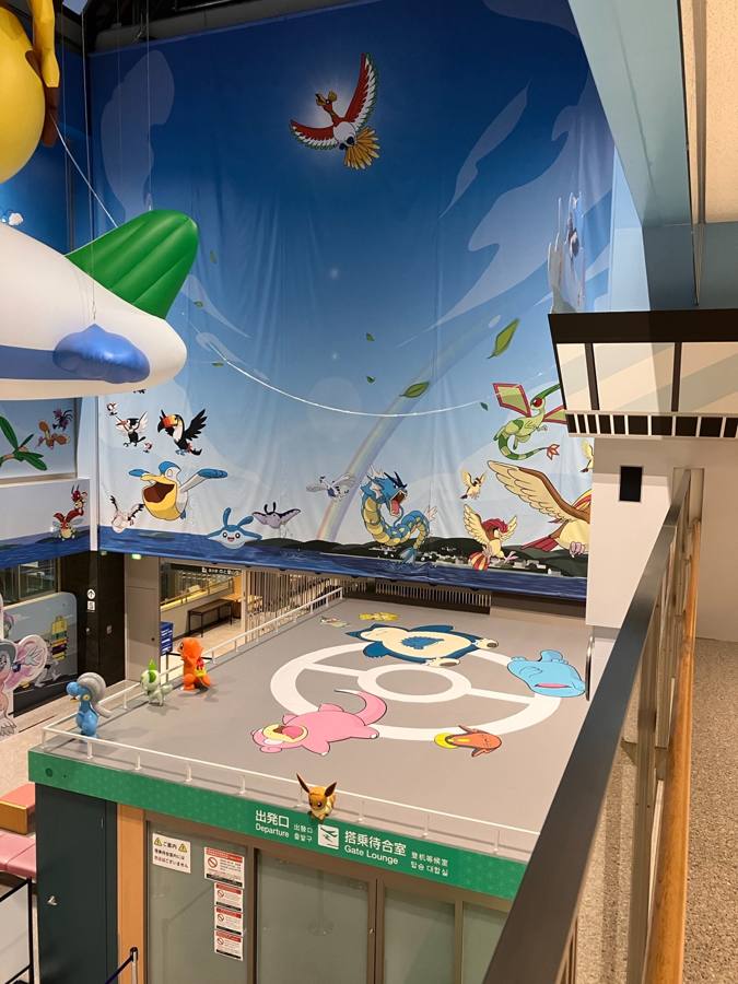 搭乗待合室のポケモン装飾